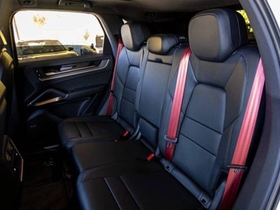 2025 Porsche Cayenne Cayenne S