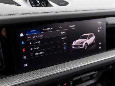 2025 Porsche Cayenne Cayenne S