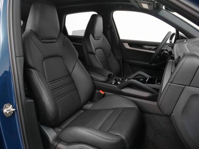 2025 Porsche Cayenne Cayenne S