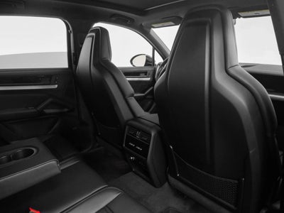 2025 Porsche Cayenne Cayenne S