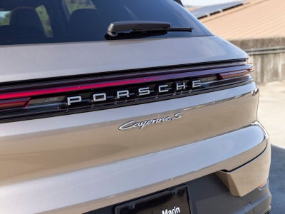 2025 Porsche Cayenne Cayenne S E-Hybrid