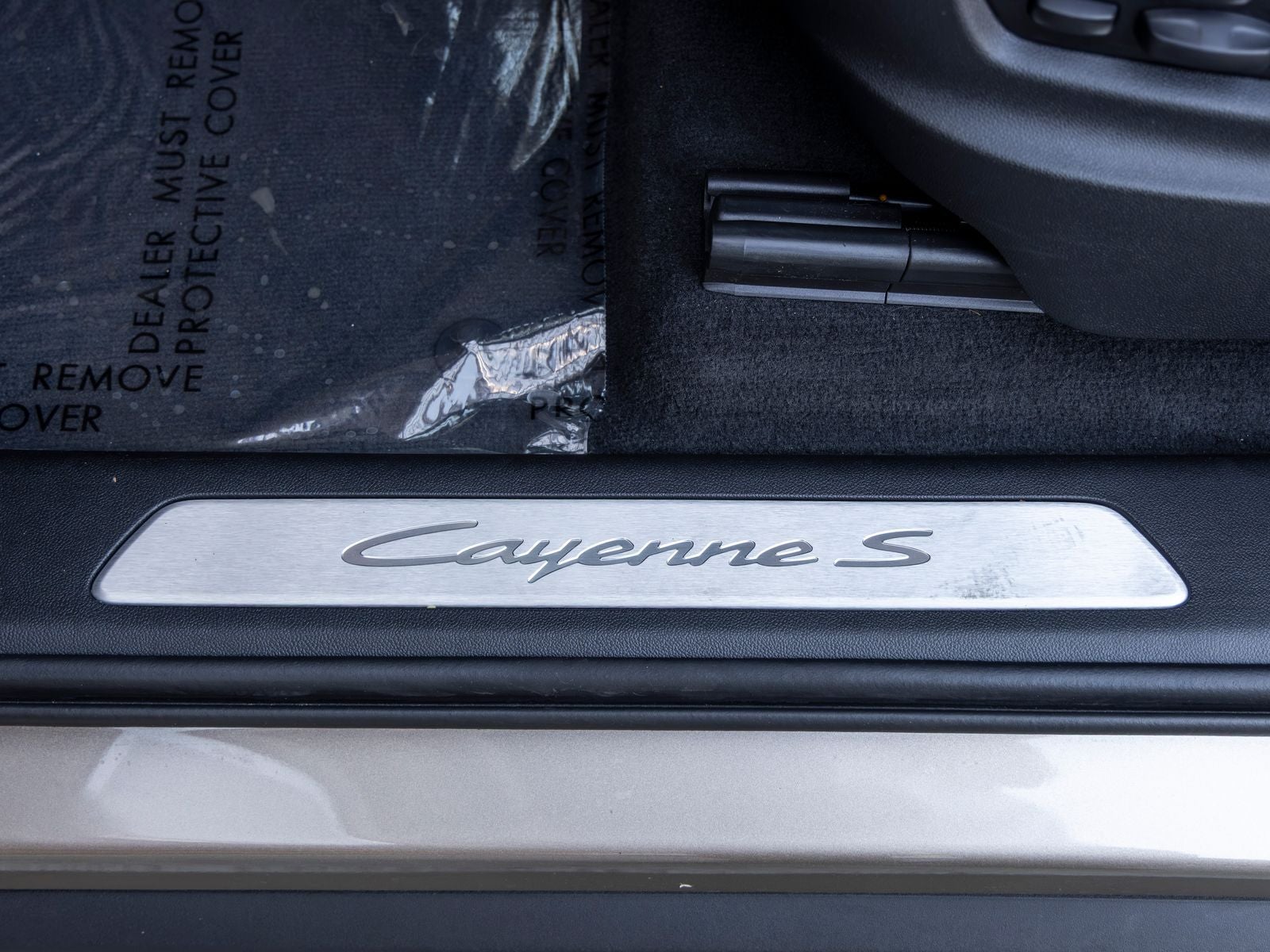 2025 Porsche Cayenne Cayenne S E-Hybrid