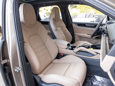 2025 Porsche Cayenne Cayenne S E-Hybrid