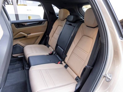 2025 Porsche Cayenne Cayenne S E-Hybrid