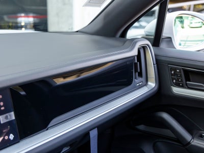 2026 Porsche Cayenne S E-Hybrid