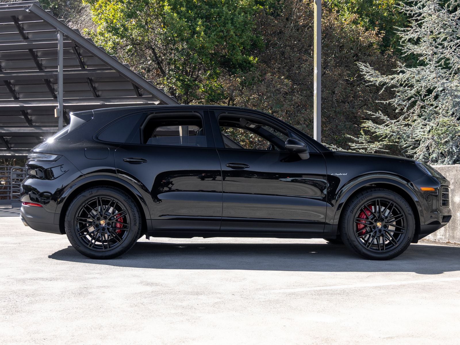 2024 Porsche Cayenne Cayenne S E-Hybrid (MY24)