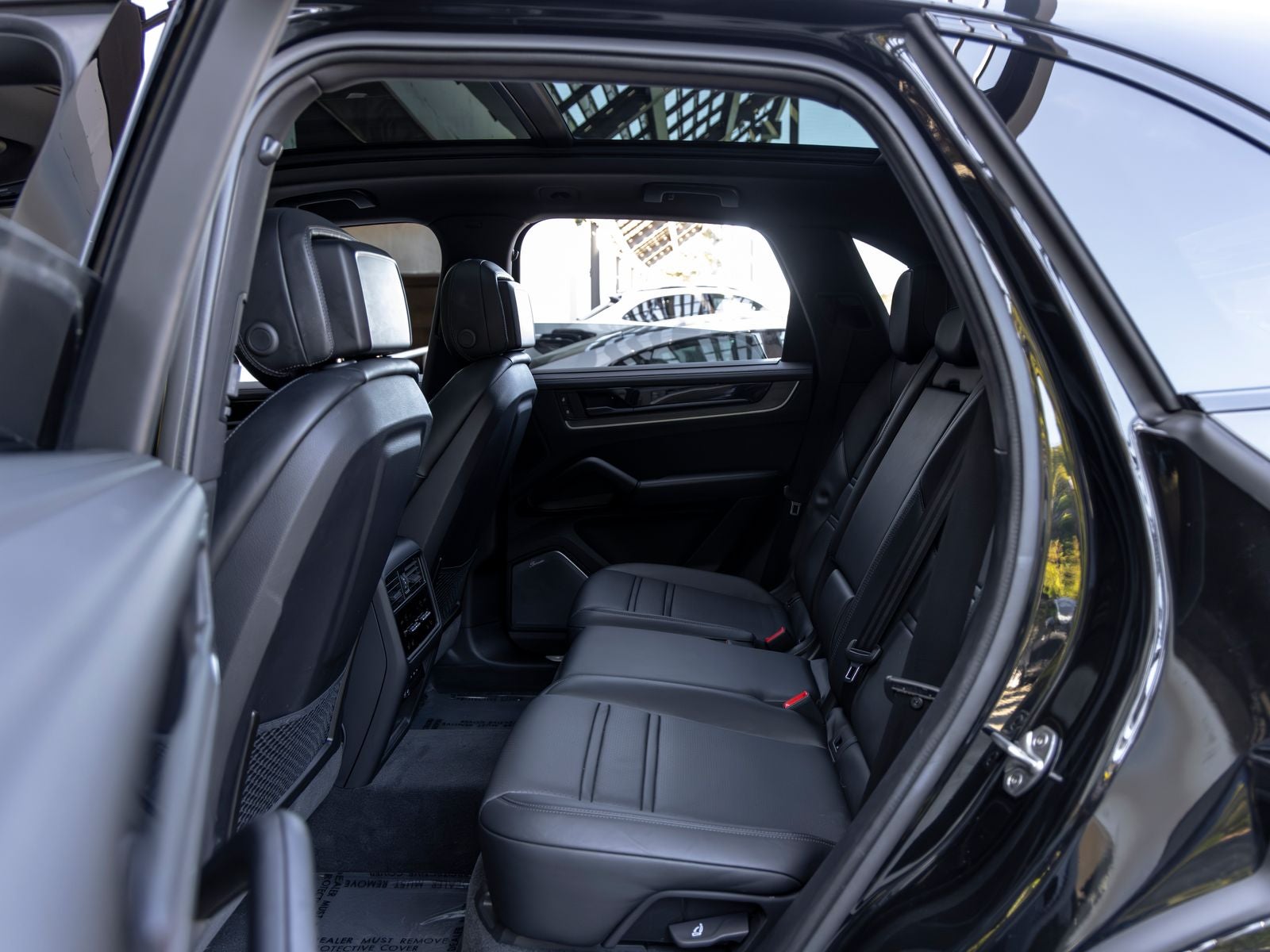 2024 Porsche Cayenne Cayenne S E-Hybrid (MY24)