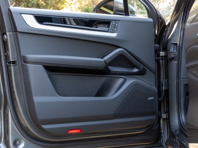 2025 Porsche Cayenne Cayenne Coupe