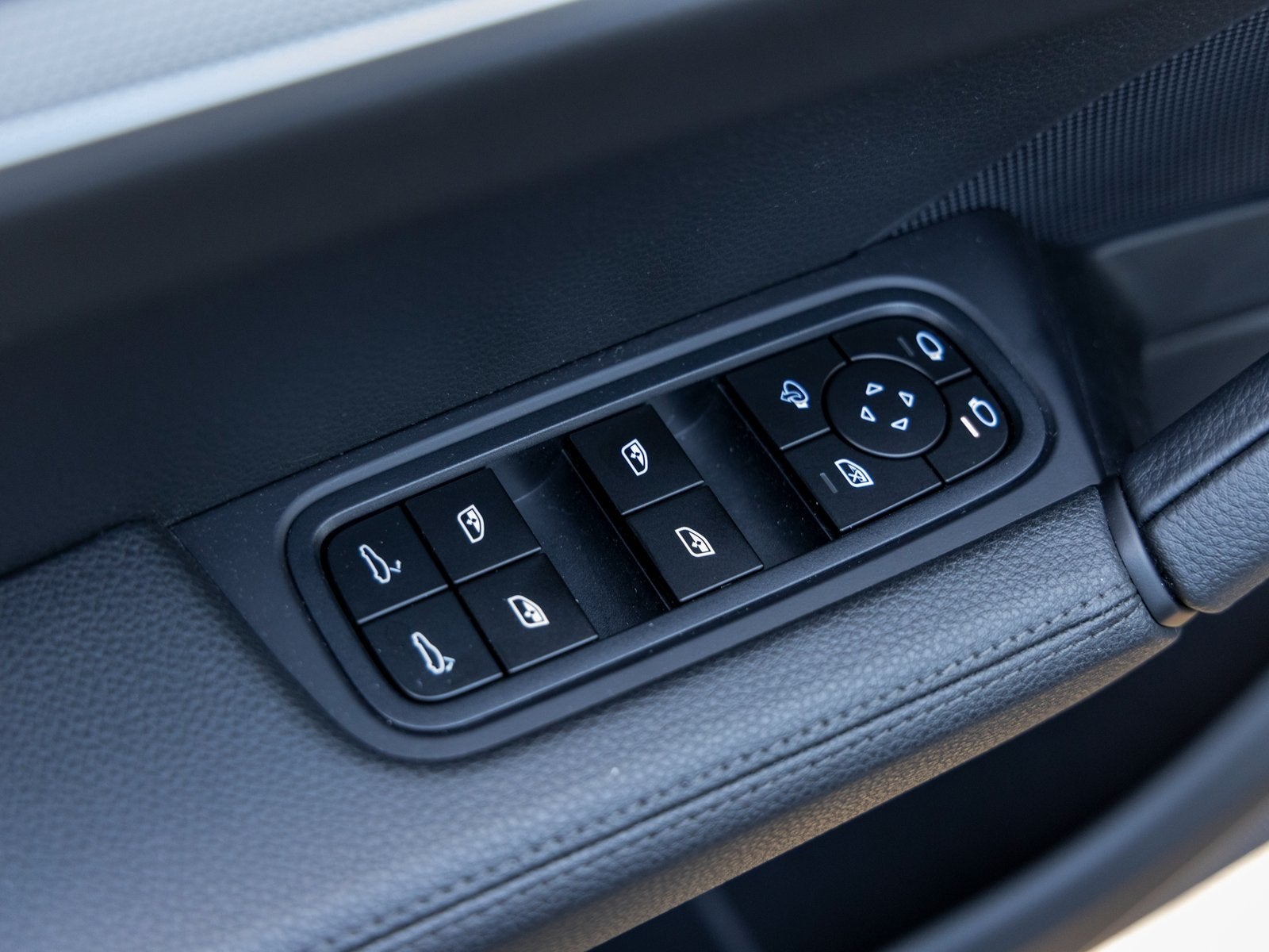 2025 Porsche Cayenne Cayenne Coupe