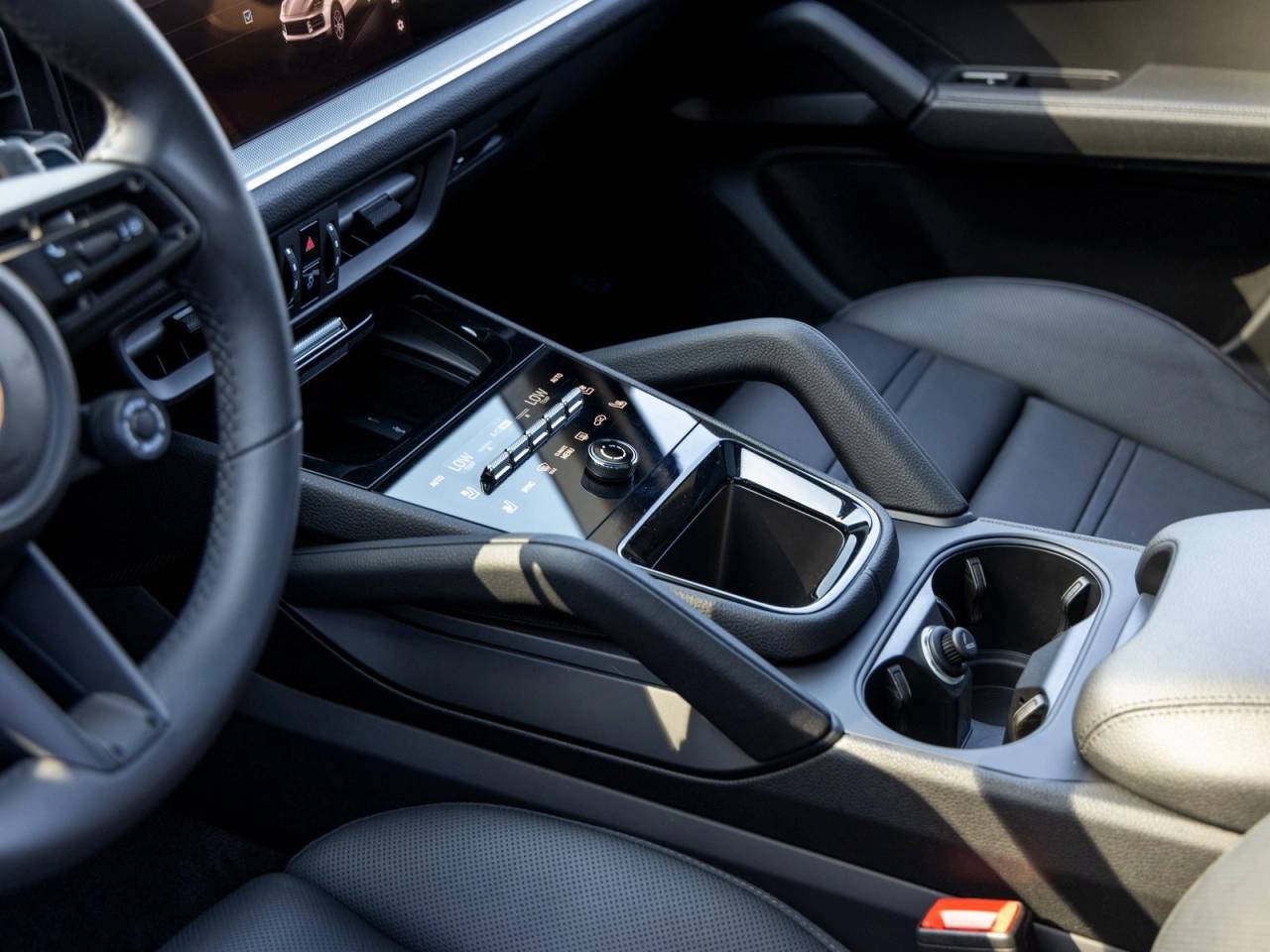 2025 Porsche Cayenne Cayenne Coupe