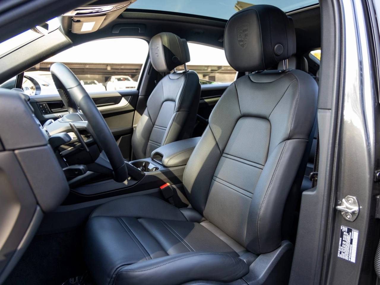 2025 Porsche Cayenne Cayenne Coupe