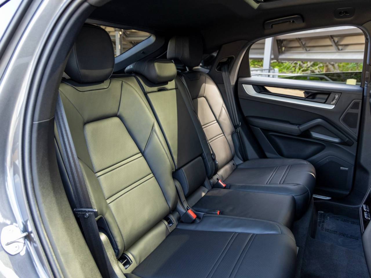 2025 Porsche Cayenne Cayenne Coupe