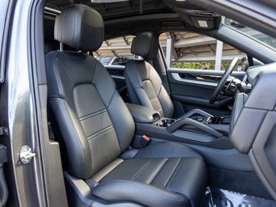 2025 Porsche Cayenne Cayenne Coupe