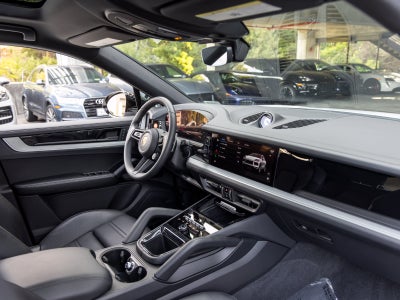 2026 Porsche Cayenne Cayenne Coupe
