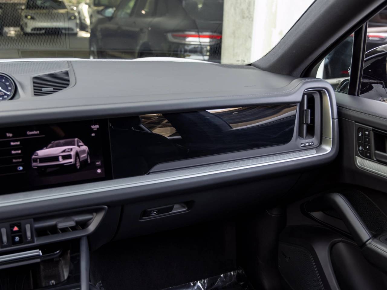 2026 Porsche Cayenne Cayenne Coupe