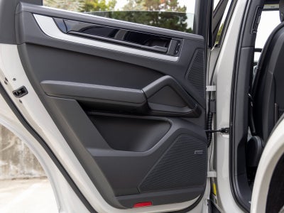 2026 Porsche Cayenne Cayenne Coupe