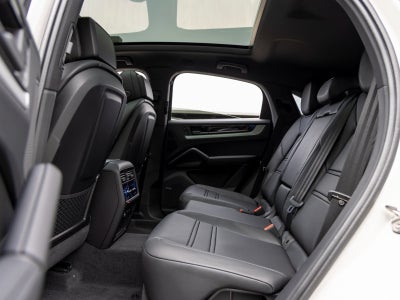 2026 Porsche Cayenne Cayenne Coupe