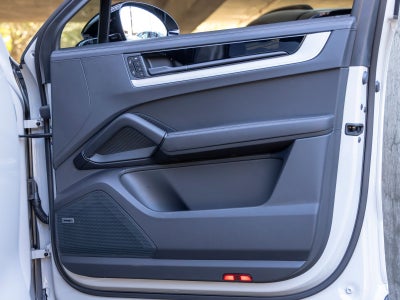 2026 Porsche Cayenne Coupe