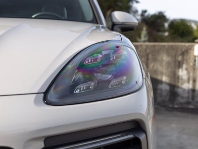 2022 Porsche Cayenne Cayenne Coupe Platinum Edition