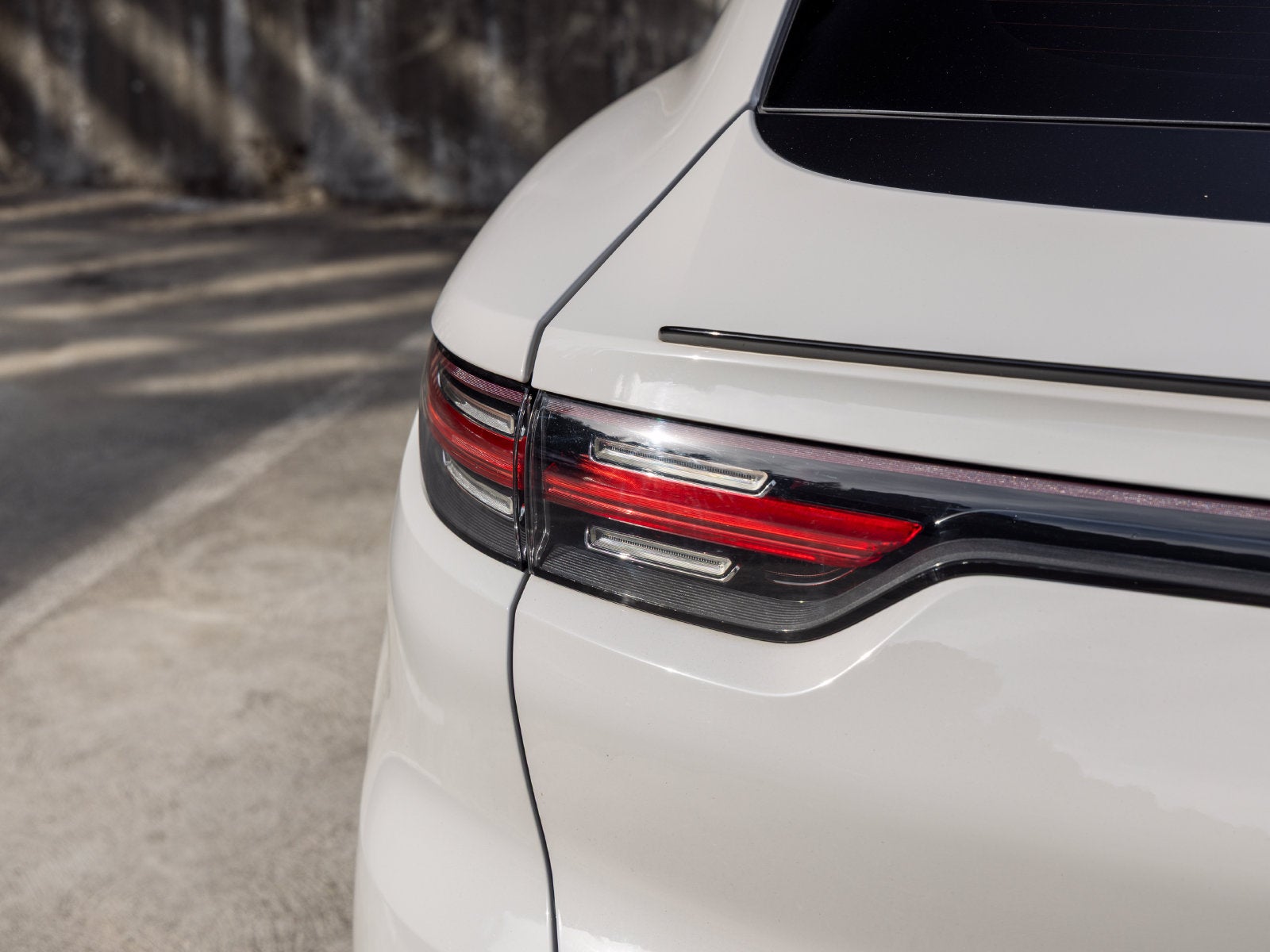 2022 Porsche Cayenne Cayenne Coupe Platinum Edition
