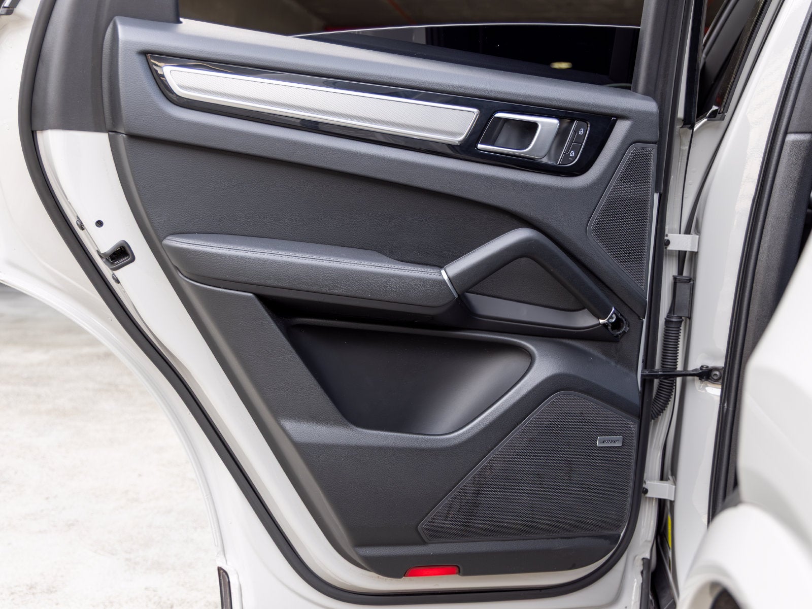 2022 Porsche Cayenne Cayenne Coupe Platinum Edition