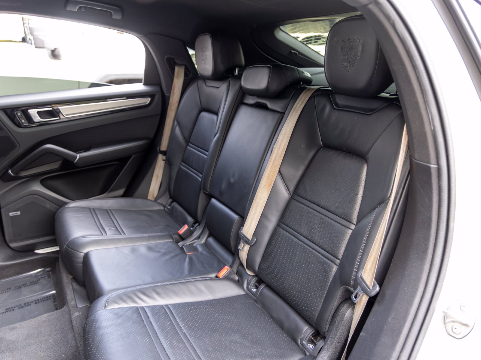 2022 Porsche Cayenne Cayenne Coupe Platinum Edition