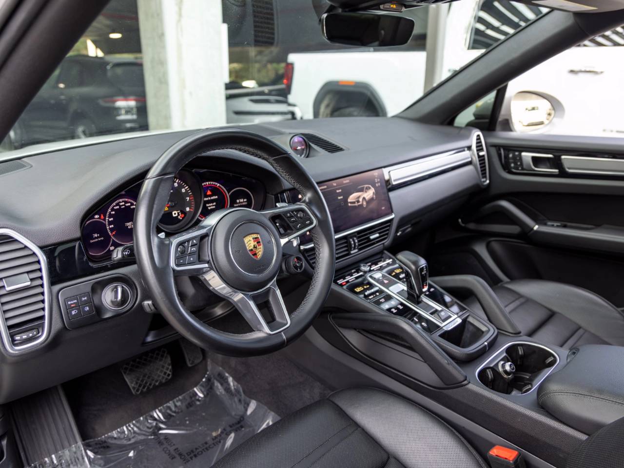 2022 Porsche Cayenne Cayenne Coupe Platinum Edition