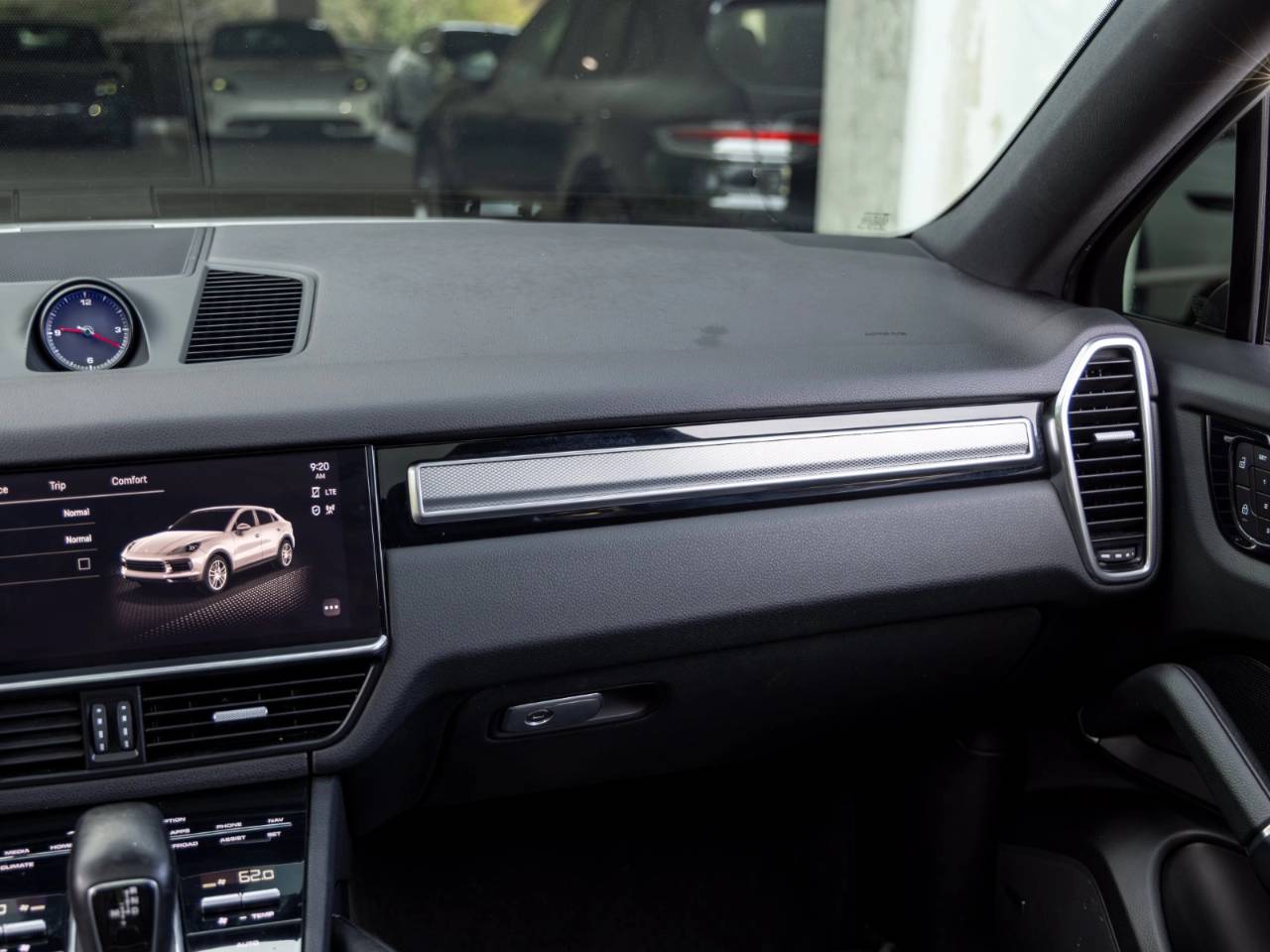 2022 Porsche Cayenne Cayenne Coupe Platinum Edition