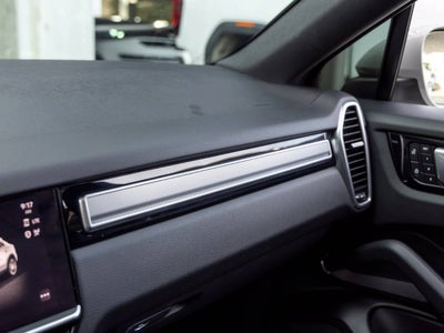 2022 Porsche Cayenne Cayenne Coupe Platinum Edition