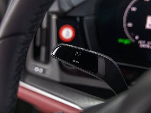 2025 Porsche Cayenne Coupe