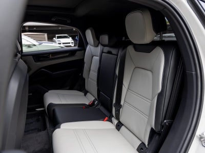 2025 Porsche Cayenne Cayenne Coupe