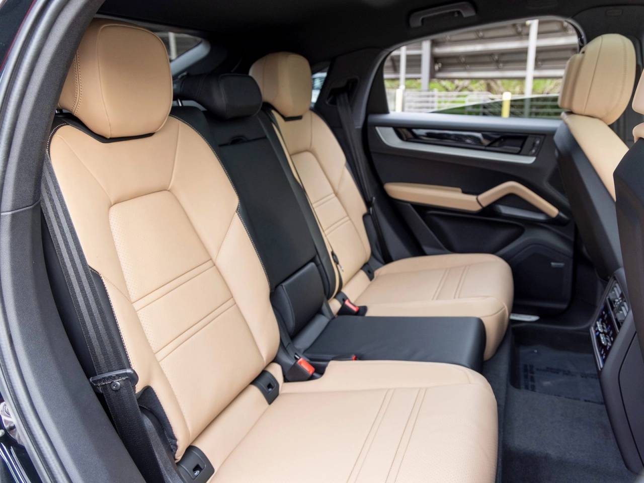 2026 Porsche Cayenne Cayenne Coupe