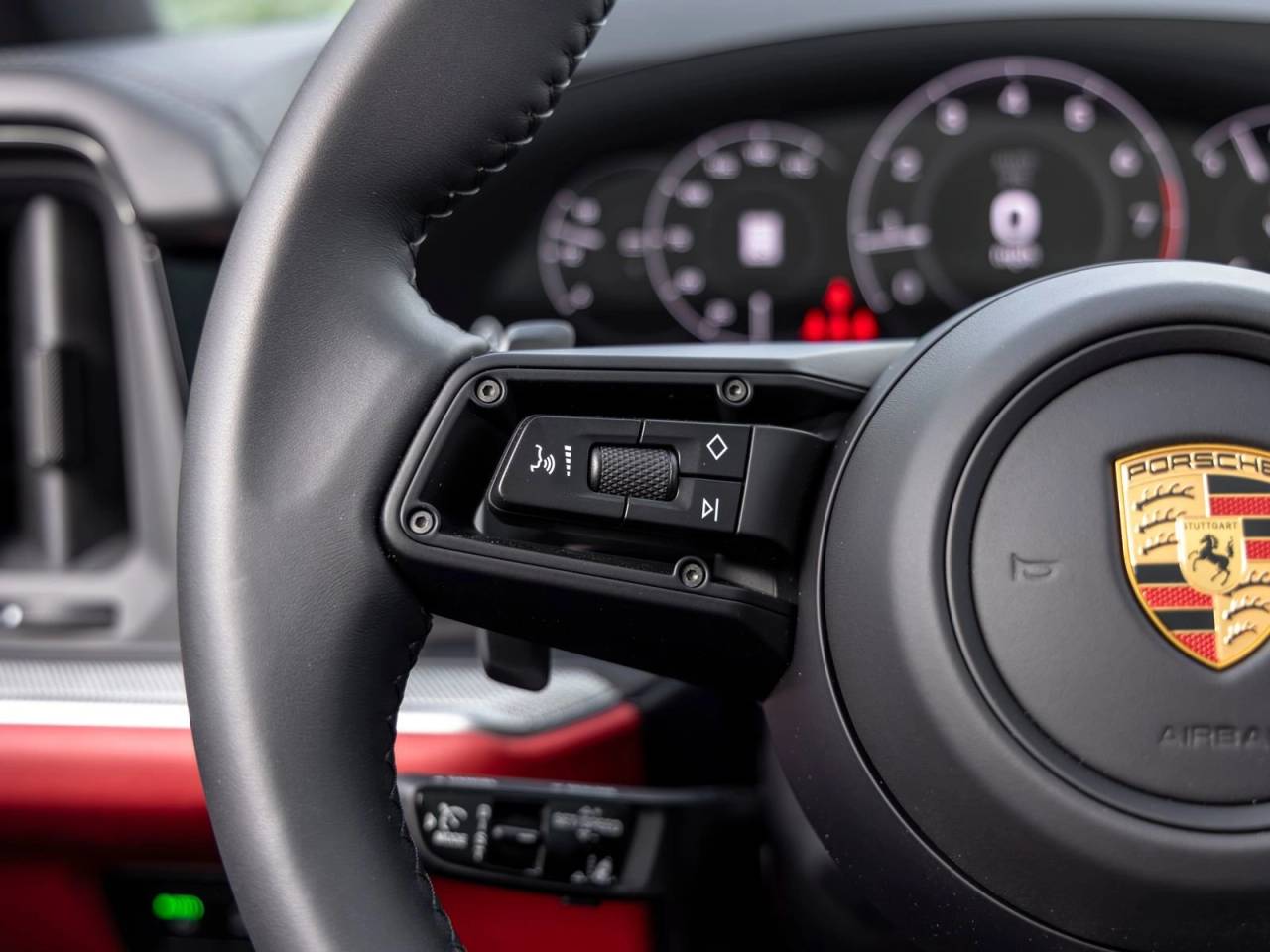 2026 Porsche Cayenne Coupe