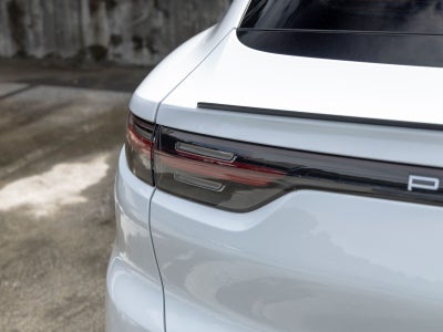2021 Porsche Cayenne Cayenne Coupe
