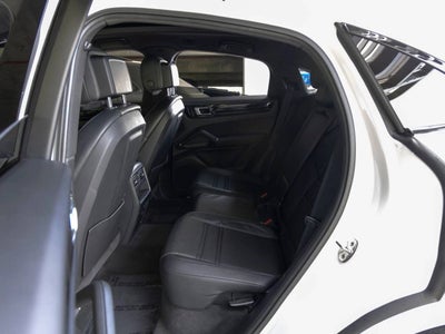 2021 Porsche Cayenne Cayenne Coupe