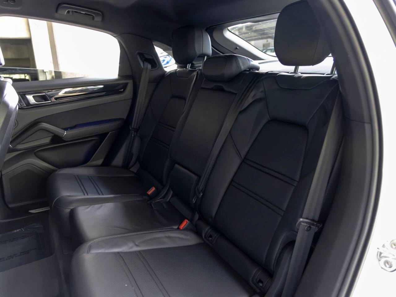 2021 Porsche Cayenne Cayenne Coupe