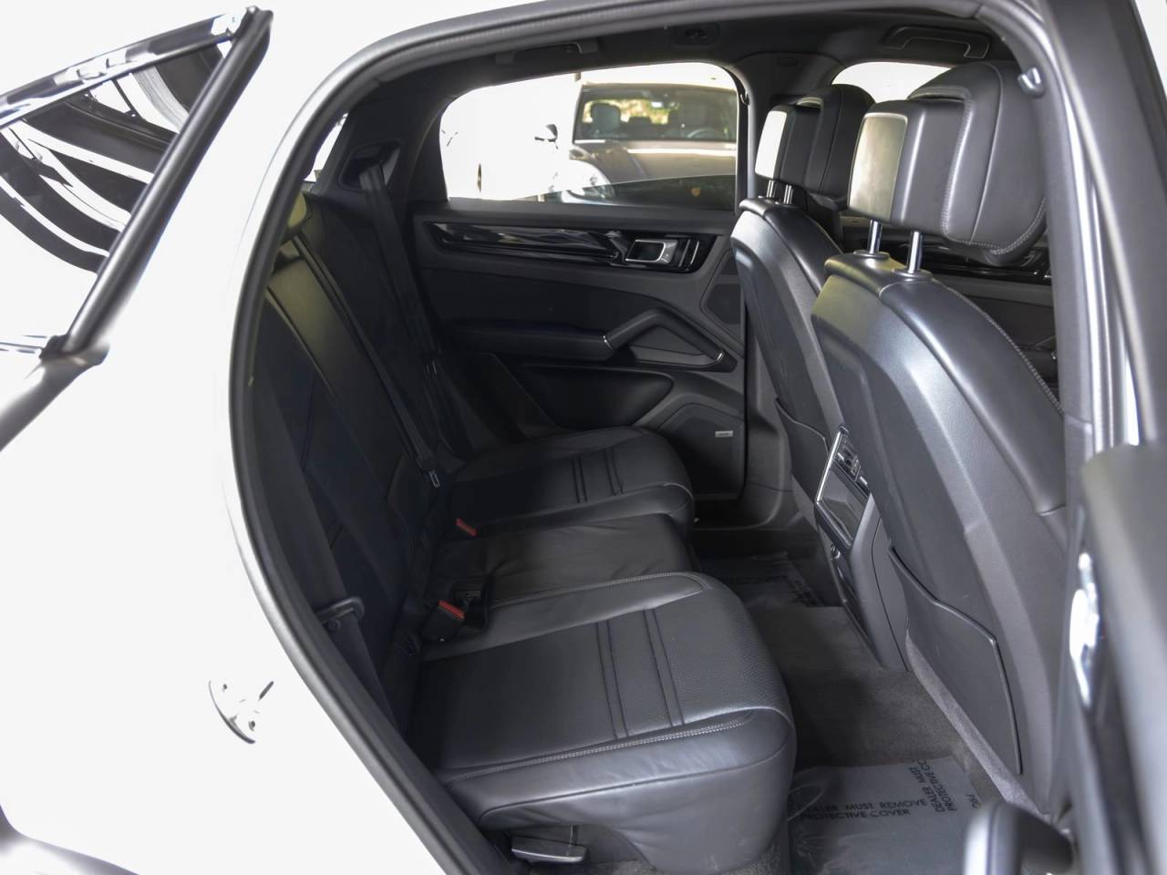 2021 Porsche Cayenne Cayenne Coupe