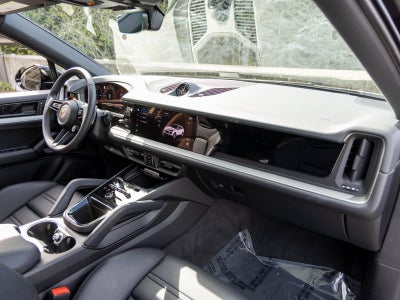 2025 Porsche Cayenne Cayenne Coupe