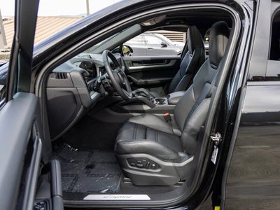 2025 Porsche Cayenne Cayenne Coupe
