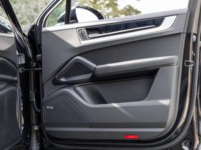 2025 Porsche Cayenne Cayenne Coupe