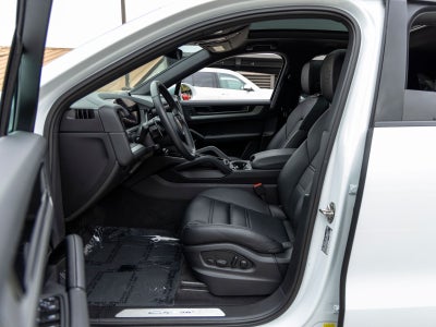 2026 Porsche Cayenne Cayenne Coupe
