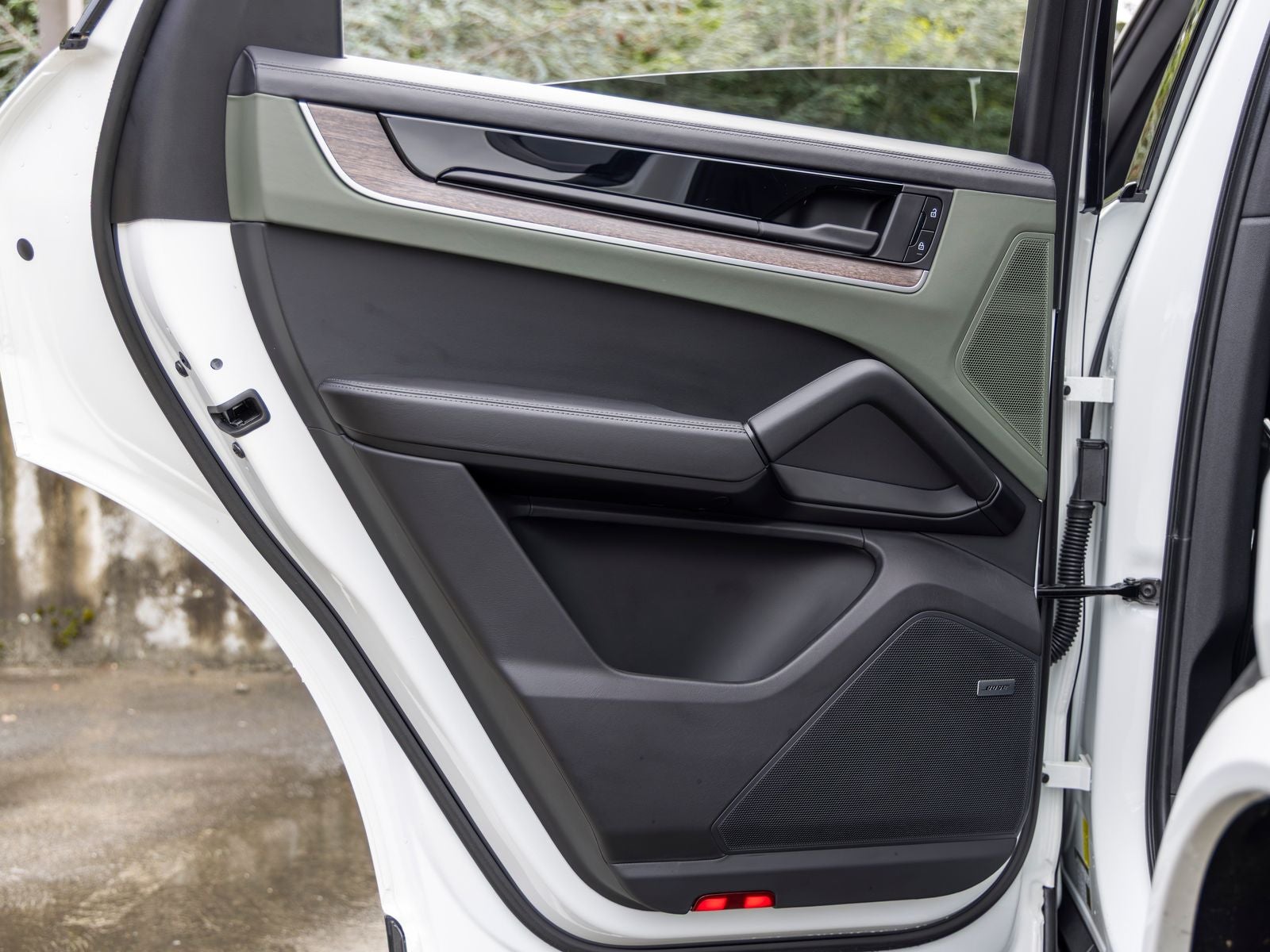 2024 Porsche Cayenne Coupe