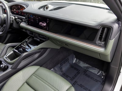 2024 Porsche Cayenne Coupe