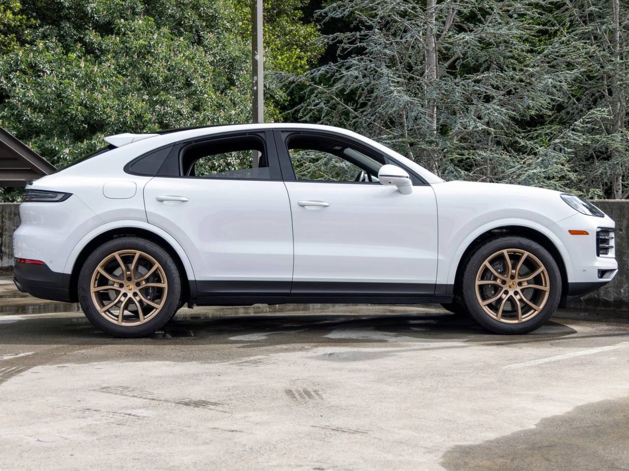 2024 Porsche Cayenne Coupe