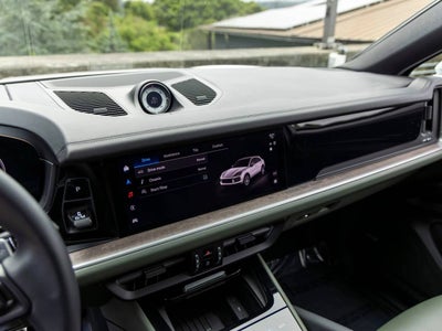 2024 Porsche Cayenne Coupe