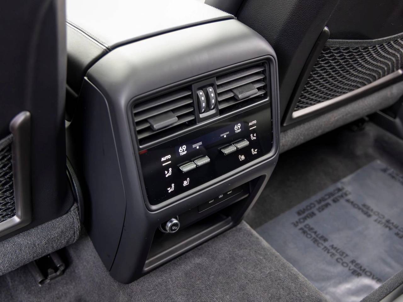 2024 Porsche Cayenne Coupe