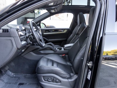2024 Porsche Cayenne Cayenne Coupe