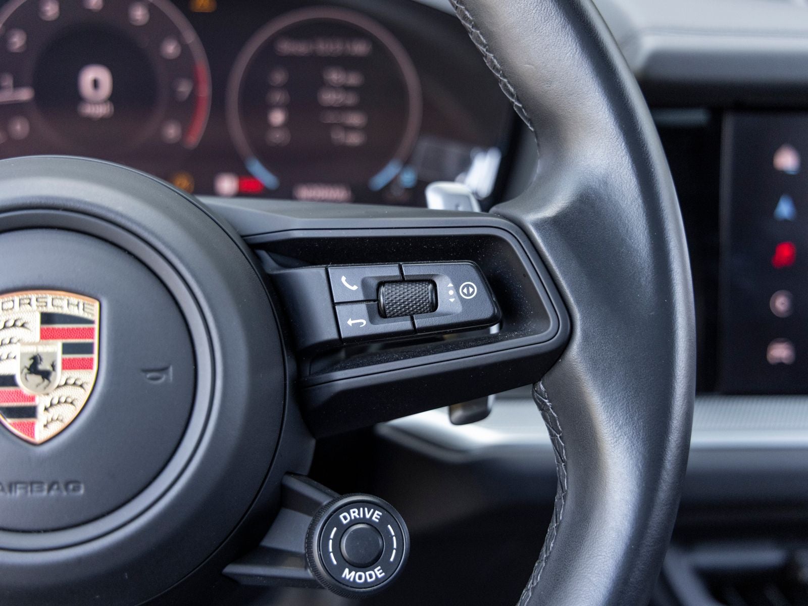 2024 Porsche Cayenne Cayenne Coupe