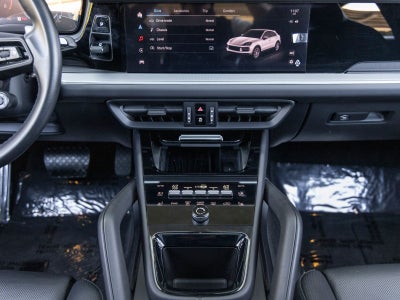 2024 Porsche Cayenne Cayenne Coupe