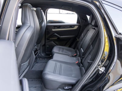2024 Porsche Cayenne Cayenne Coupe